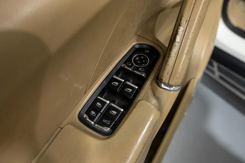 PORSHE