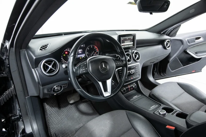 Mercedes - Benz A 180