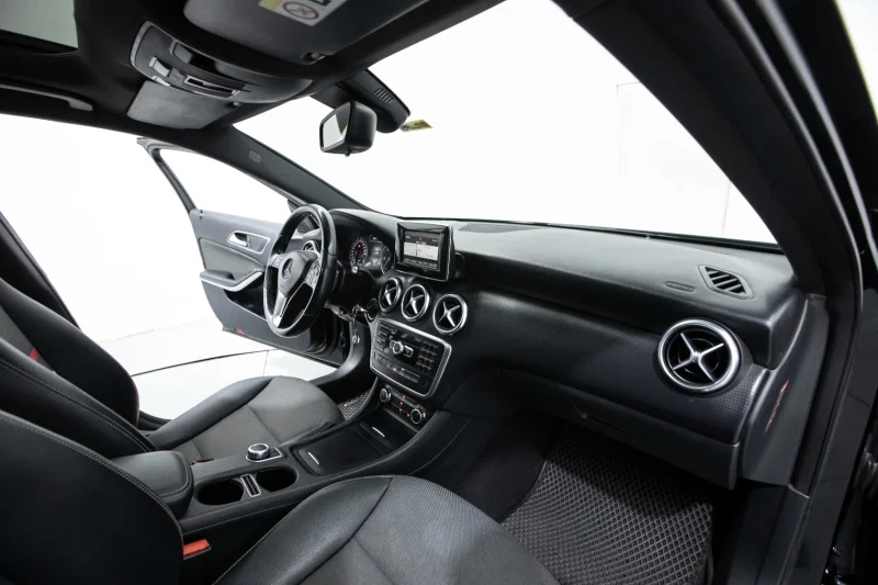Mercedes - Benz A 180