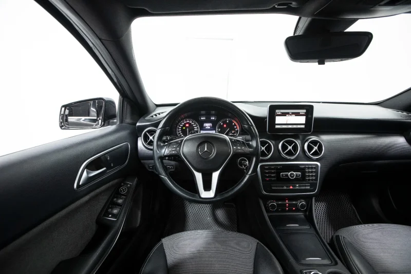 Mercedes - Benz A 180