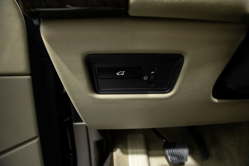 RANGE ROVER VOUGE 2014