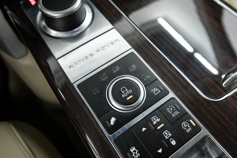 RANGE ROVER VOUGE 2014