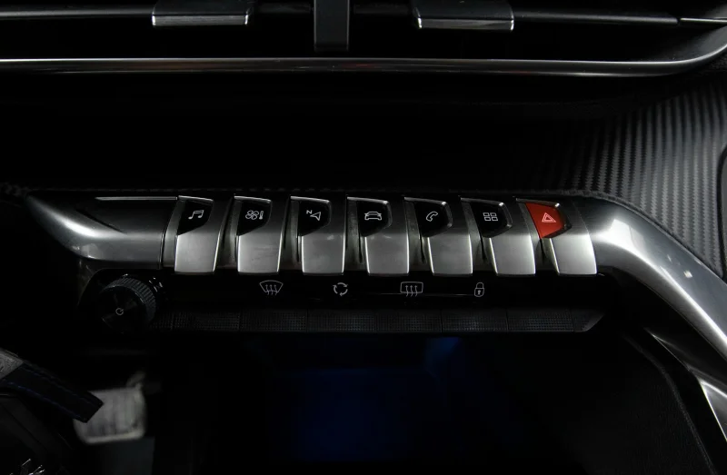 Peugeot 308 MODEL 2017