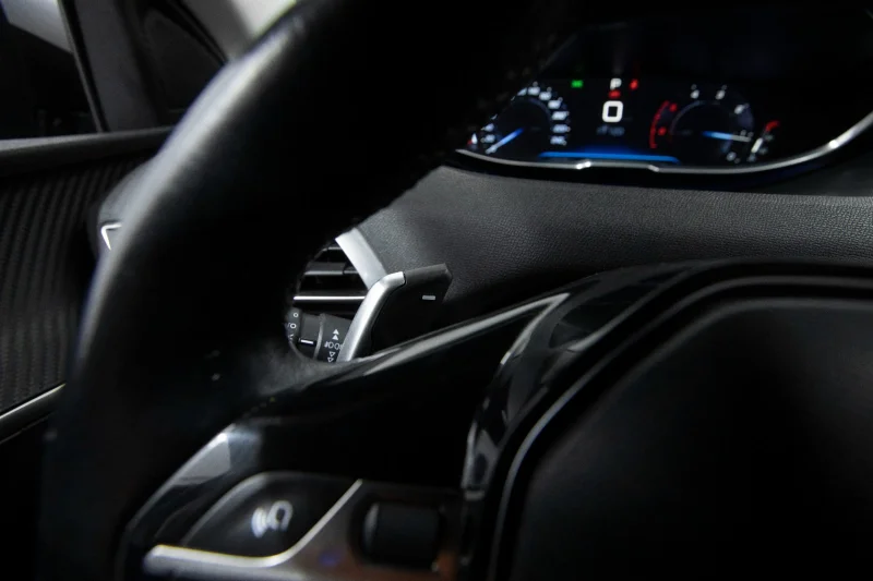 Peugeot 308 MODEL 2017
