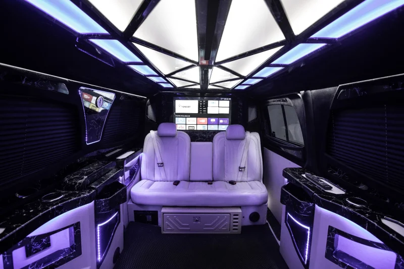 VİP TRANSPORTER 9+1 MİNİBÜS