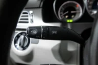 MERCEDES -BENZ E 220 d